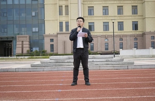 1621308298102381.jpg 6404.jpg